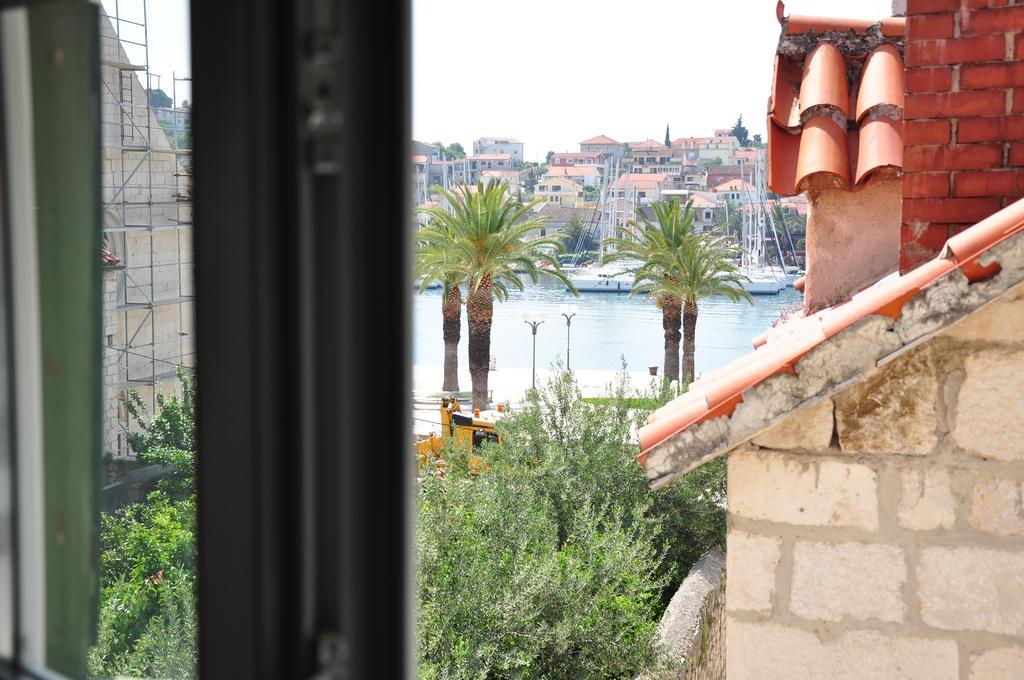 Apartment Ana Trogir Oda fotoğraf